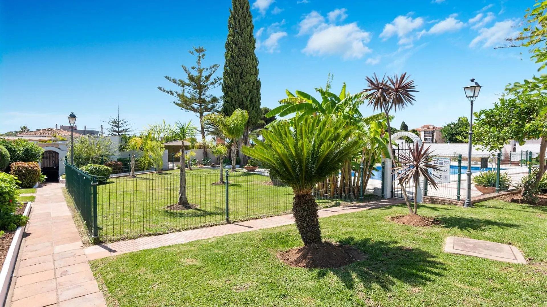 Family Apartment In Benalmadena With Pool By Costarentals - Ref 218 Torremolinos