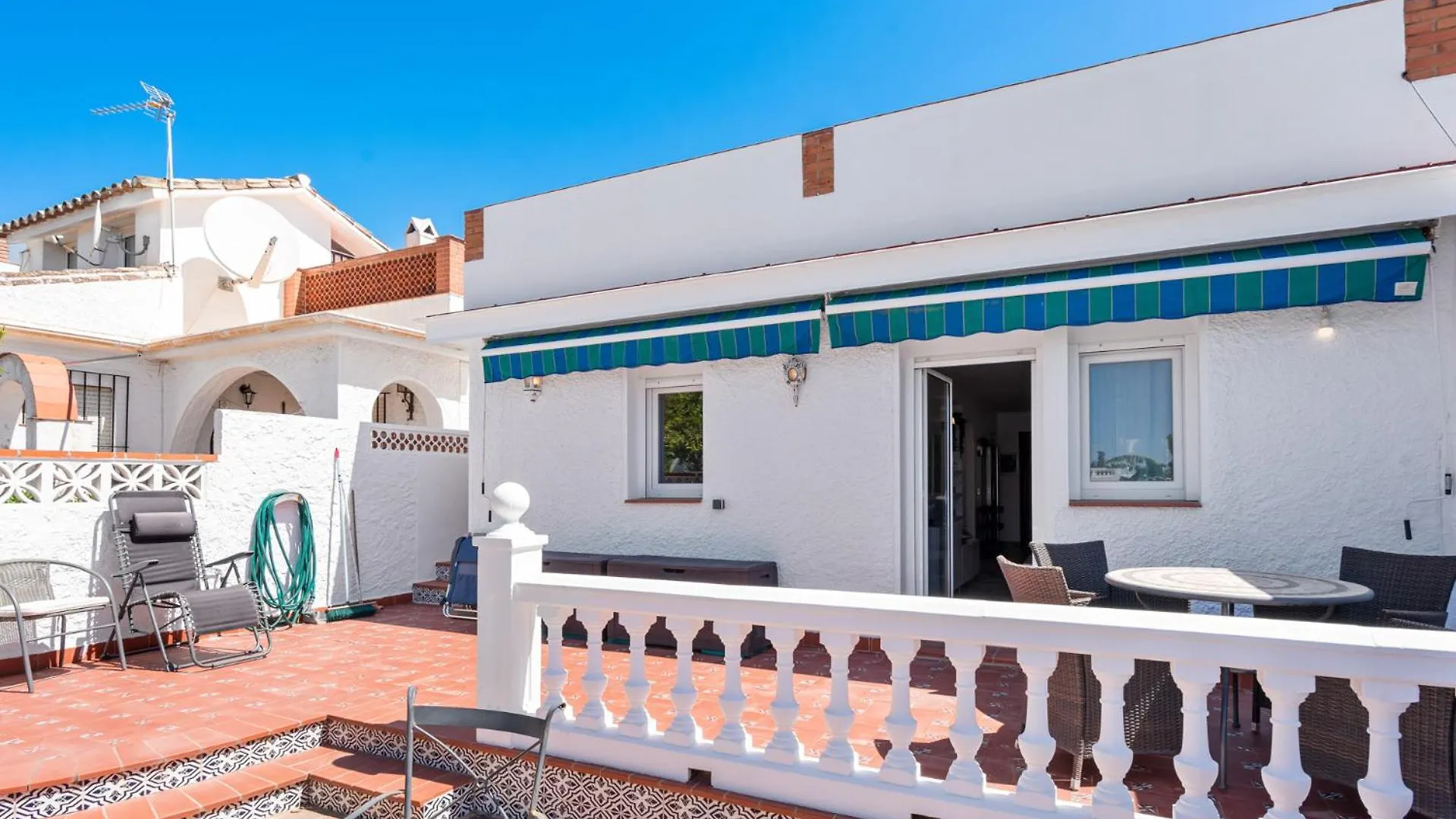 Family Apartment In Benalmadena With Pool By Costarentals - Ref 218 Torremolinos 0*,  Spanien